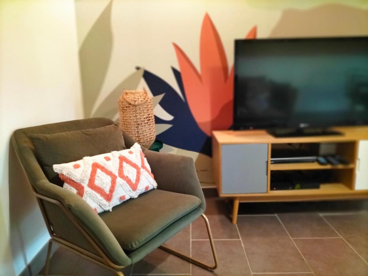 ור פון דו גאר Maison De Village Familiale Pont Du Gard, Toit Terrasse, Barbecue, Fibre מראה חיצוני תמונה